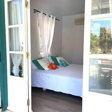 Сasa de vacaciones Smiling Lemon Avec Piscine Privee